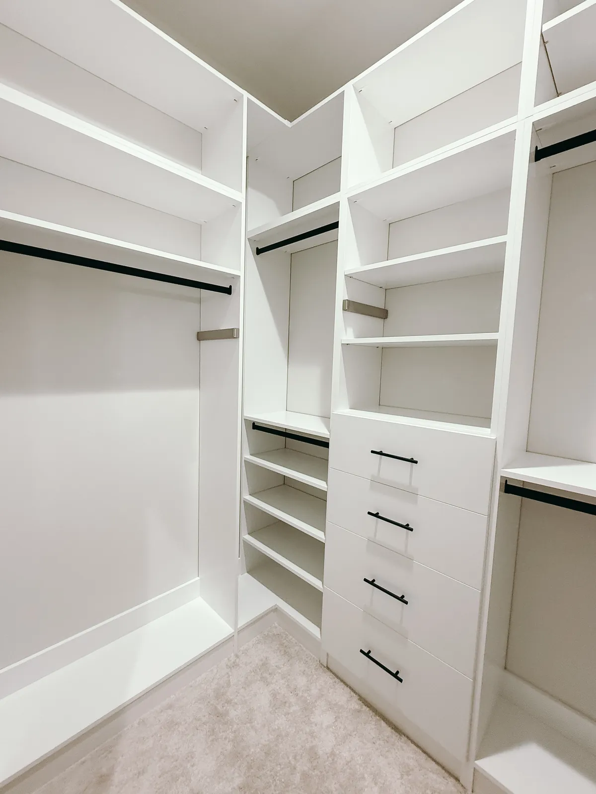 Floor-Based Walk-In Closet with Soft Carpet — finished view 2